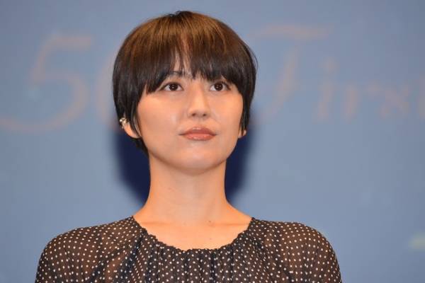長澤まさみ、番組が建てた学校の現在に感動…「行列のできる法律相談所」