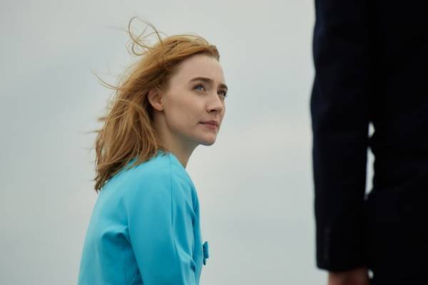 シアーシャ・ローナンが新妻役に挑戦！『追想』日本公開決定