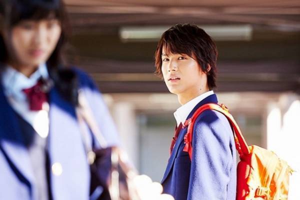 中川大志、本気の恋に目覚めるチャラモテ男に！『虹色デイズ』男気溢れるショット解禁