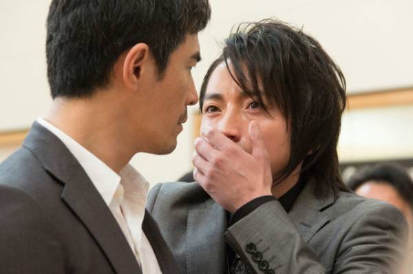 藤原竜也×伊藤英明『22年目の告白』「金ロー」で地上波初放送