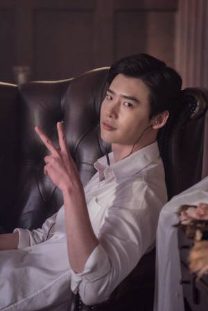 チャン・ドンゴン「とても斬新」『V.I.P. 修羅の獣たち』メイキング映像