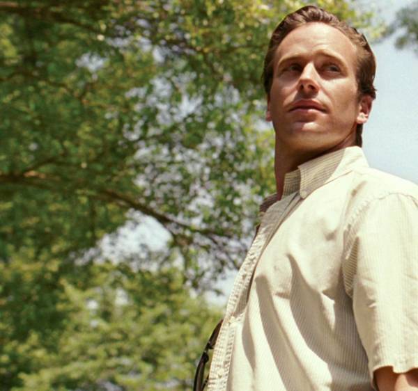 人気沸騰アーミー・ハマーのふり幅に注目！美少年に恋する男から丸刈り兵士まで