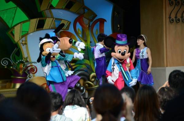 【ディズニー】35周年の夏が始まった！新ショー「ハロー、ニューヨーク！」プレビュー開催