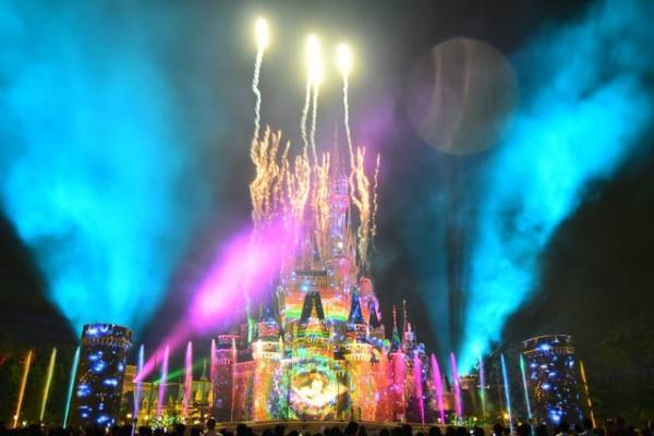 【ディズニー】新ナイトショー「Celebrate! Tokyo Disneyland」に感涙の嵐！