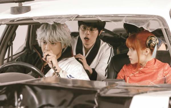 小栗旬×窪田正孝、アクションで魅せる！ “トッシー”柳楽優弥も『銀魂2』予告編