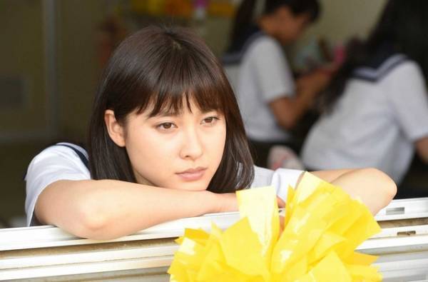 広瀬すずに「天海祐希の面影が…」の声も！「チア☆ダン」1話に感動と共感