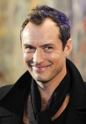 ジュード・ロウが衝撃告白！『ファンタビ2』ジョニデとの共演シーンは“ない”!?