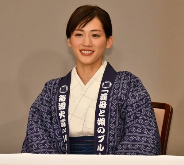 綾瀬はるかの母親姿に「ハマり役」の声多数…「義母と娘のブルース」第3話