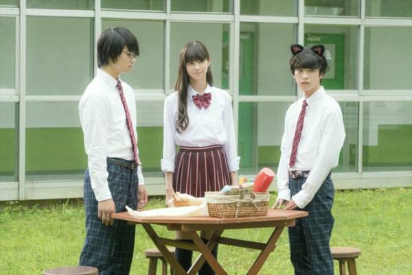 “美女”中条あやみ＆“オタク”佐野勇斗の爆笑ラブ！ 『3D彼女』仲良し場面写真入手