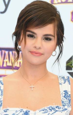 セレーナ・ゴメス、SNSから「しばらく遠ざかる」宣言！