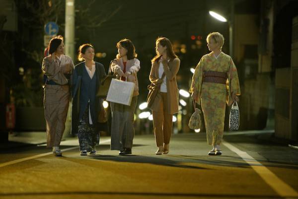 小泉今日子＆沢尻エリカらの食べっぷりが最高！ 『食べる女』本編映像