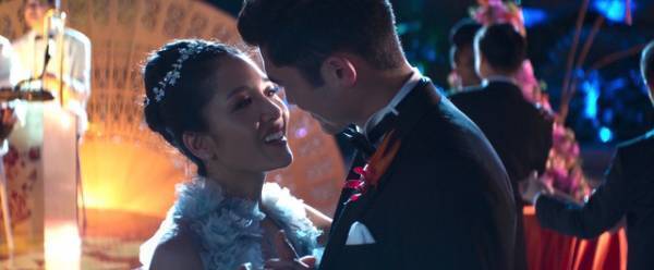 「抜群にステキだ」超セレブな結婚パーティでラブラブ度MAX!?『クレイジー・リッチ！』