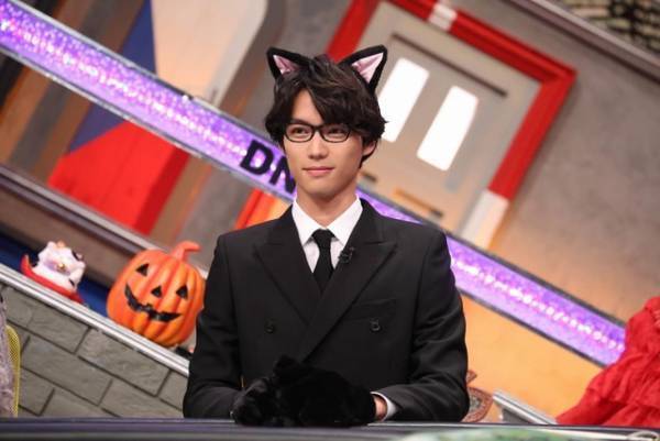 福士蒼汰、キュートな“猫耳”＆“猫手”でザキヤマに喝!?「全力！脱力タイムズ」