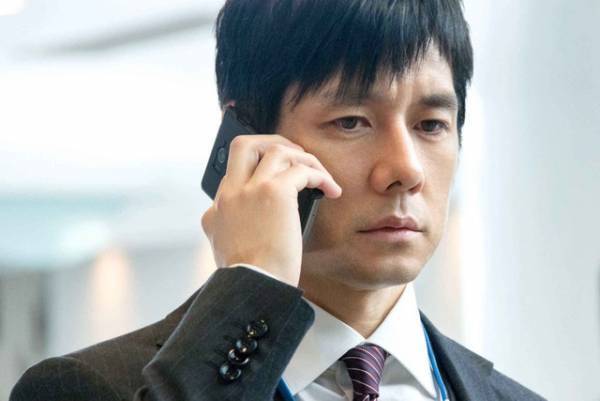 西島秀俊、圧巻の篠原涼子に対峙する！深みを増した演技に注目『人魚の眠る家』