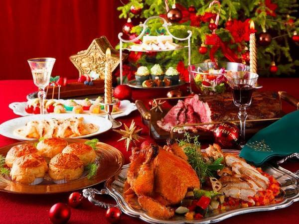 【USJ】世界にひとつだけのセルフデコケーキも！パーク至近ホテルでXmasをいただく