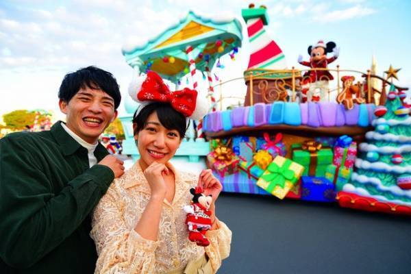 【ディズニー】ホリデー到来を実感！クリスマス限定パレード見どころガイド