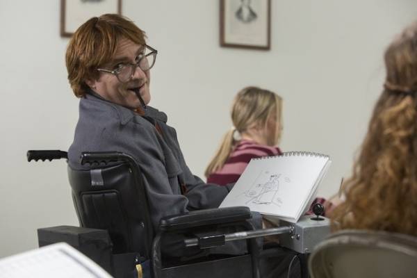 ホアキン・フェニックスが風刺漫画家に！ガス・ヴァン・サント最新作『ドント・ウォーリー』公開決定