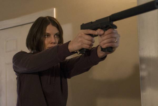 「ウォーキング・デッド」女優×女子格闘技王者でガールズトーク！『マイル22』特別映像