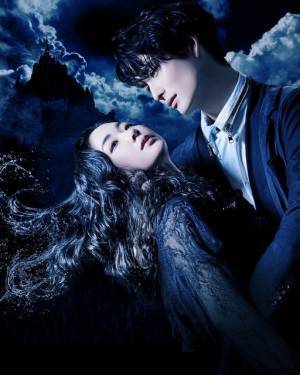 岡田将生×黒木華、“ダーク”な世界観…舞台「ハムレット」ビジュアル公開