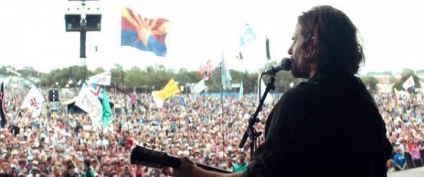 ガガも感動！「魂の底から歌う」ブラッドリーのレッスン秘話が明らかに『アリー』