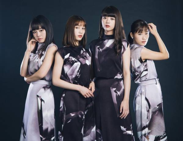 竹内結子主演「QUEEN」初回ゲストに“アイドル”馬場ふみか＆秋山ゆずきらが登場