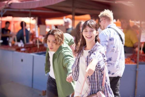 中条あやみ史上最強の可愛さ！ 無邪気な笑顔炸裂の『雪の華』劇中カット入手