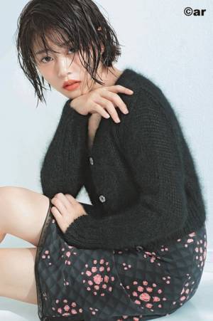 高畑充希、ヘルシーな美肌披露！ 竜星涼も登場の「ar」2月号