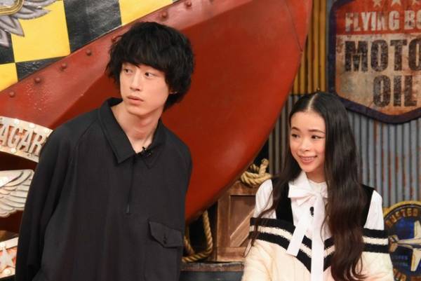 坂口健太郎＆趣里が“鍋デスマッチ”で舌鼓…「嵐にしやがれ」