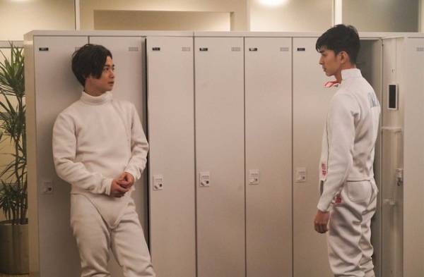 千葉雄大と松田翔太の“抱擁”に「神回」の声も…「家売るオンナの逆襲」7話