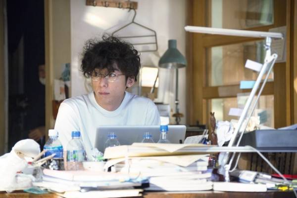 高橋一生、川口春奈とキス寸前！史上最高の萌えキャラ解禁『九月の恋と出会うまで』