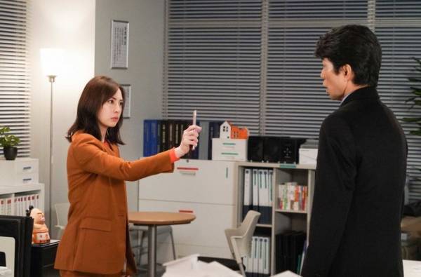 北川景子の“お目目パチパチ”に「可愛い」と歓喜の声…「家売るオンナの逆襲」8話