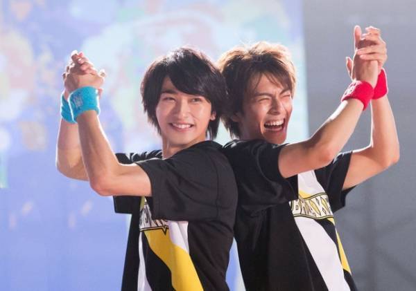 “黒髪”横浜流星＆中尾暢樹らチアスマイルが光る！ 『チア男子!!』場面写真