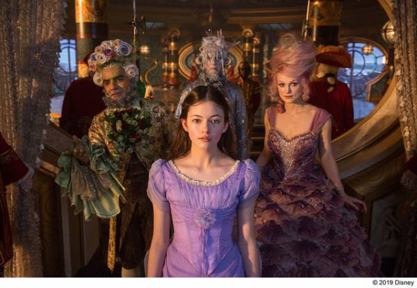 ひな祭り記念！憧れの“絢爛ドレス”満載のディズニー作品3選