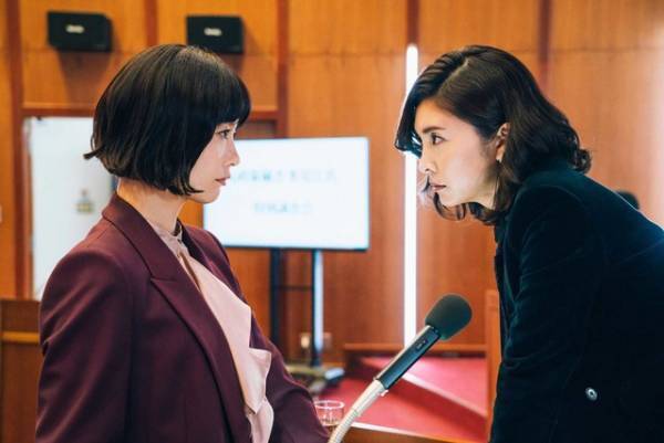 竹内結子と水川あさみのコンビに感謝の声が続々…「スキャンダル専門弁護士 QUEEN」最終回