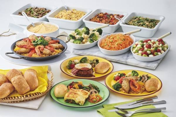 【USJ】ママ歓喜！メニューが自由自在の「スタジオ・スターズ・レストラン」リニューアルオープン