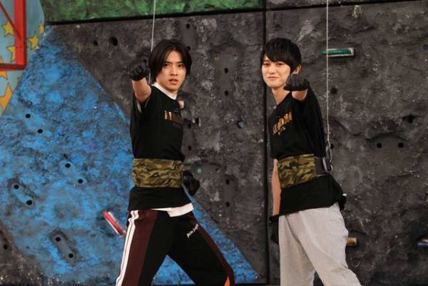 山崎賢人が好プレーで魅せる！吉沢亮＆本郷奏多ら『キングダム』チーム参戦「VS嵐」