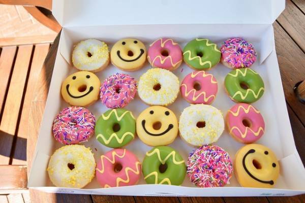 【ディズニー】春を満喫！イクスピアリのイースターフード、注目の3選