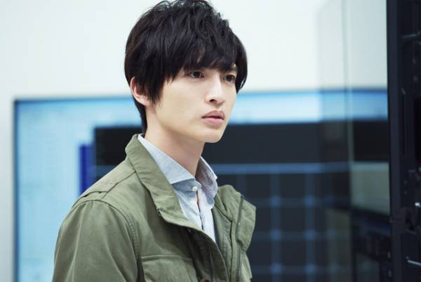 玉森裕太、撮影中のストイックな役作りを明かす『パラレルワールド・ラブストーリー』