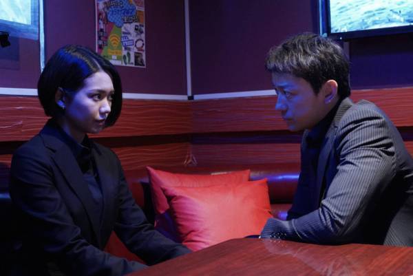 二階堂ふみ＆山本耕史のキスに「綺麗すぎ」、重岡大毅まさかの“再登場”も…「ストロベリーナイト・サーガ」第8話