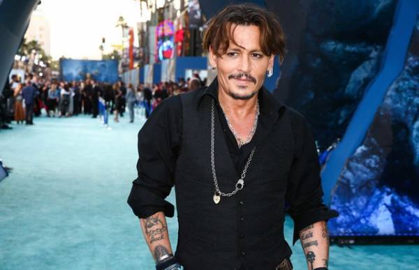ジョニー・デップ、56歳に！映画に音楽に積極的に活動中