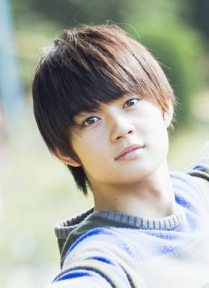 佐野勇斗「里見八犬伝」で舞台初主演！先輩・山崎賢人に「少しでも追いつきたい」