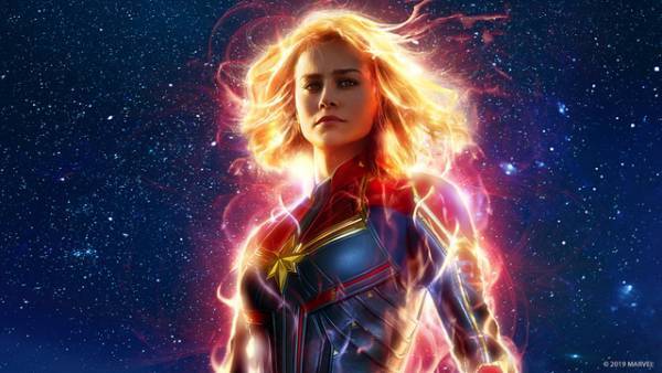 ブリー・ラーソン、『アベンジャーズ』現場で伝説のヒーローたちを質問攻め!?