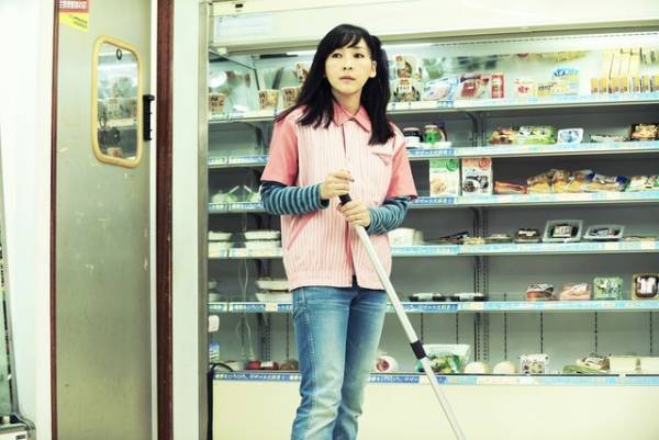 宮藤官九郎＆麻生久美子らカメオ出演！『いちごの唄』場面写真＆コメント解禁