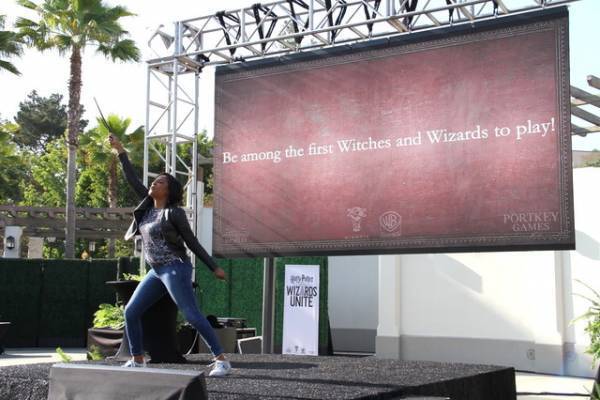 ハリポタの世界再び！「ハリー・ポッター：魔法同盟」初体験にファン大興奮