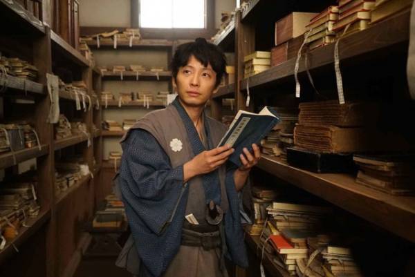星野源、『引っ越し大名！』は時代劇版「逃げ恥」津崎!? 愛すべきダメンズ役がハマる