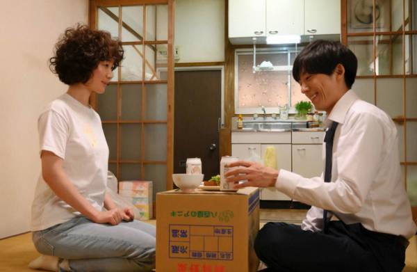 黒木華に“共感”、高橋一生に「原作通り」の声…「凪のお暇」第1話