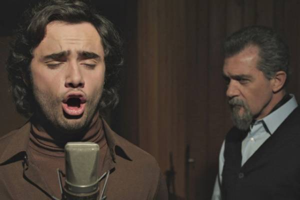 失明乗り越え世界最高峰のテノール歌手へ！『アンドレア・ボチェッリ　奇跡のテノール』公開