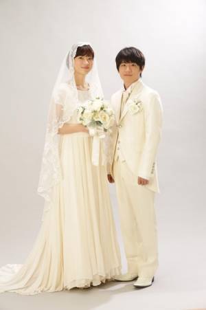 上野樹里＆風間俊介の結婚写真公開！ 次週から第2章へ「監察医 朝顔」