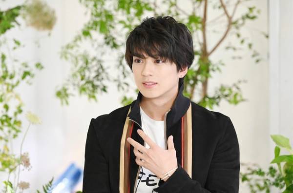 新田真剣佑がスペインで語った“ハリウッドへの覚悟”とは…「アナザースカイII」