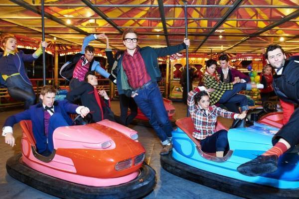 『ロケットマン』タロンが生歌で踊る！ワンカット撮影のミュージカルシーン解禁